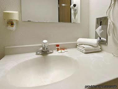 ซูเปอร์ 8 บาย วินด์แฮม พลาโน/ดัลลัส แอเรีย Hotel ภายนอก รูปภาพ